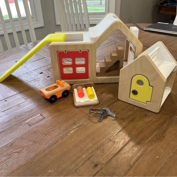 Lovevery Modular House Slide Car People Keys Wooden Play Set - Picture 2 of 8